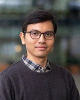 Riz Maulana Headshot of Riz Maulana